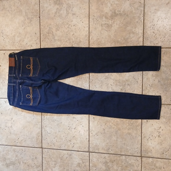 Lucky Brand Sofia Boot Jeans - Picture 8 of 8